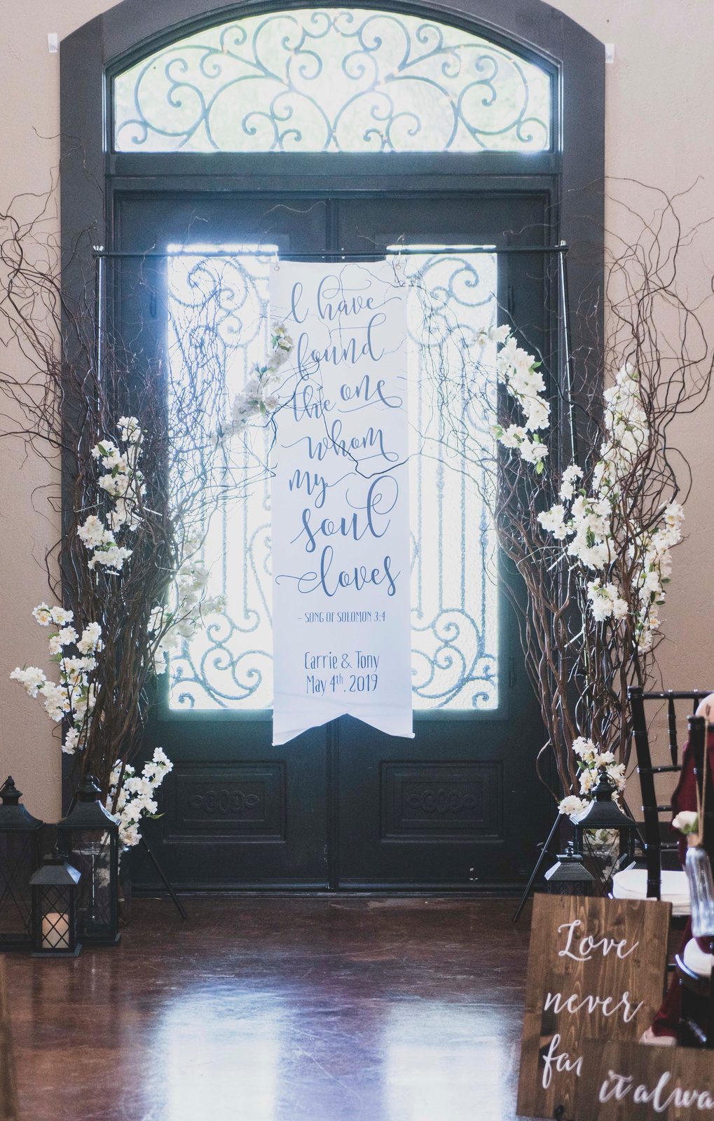 Carrie & Tony wedding — The Lodge at Country Inn Cottages