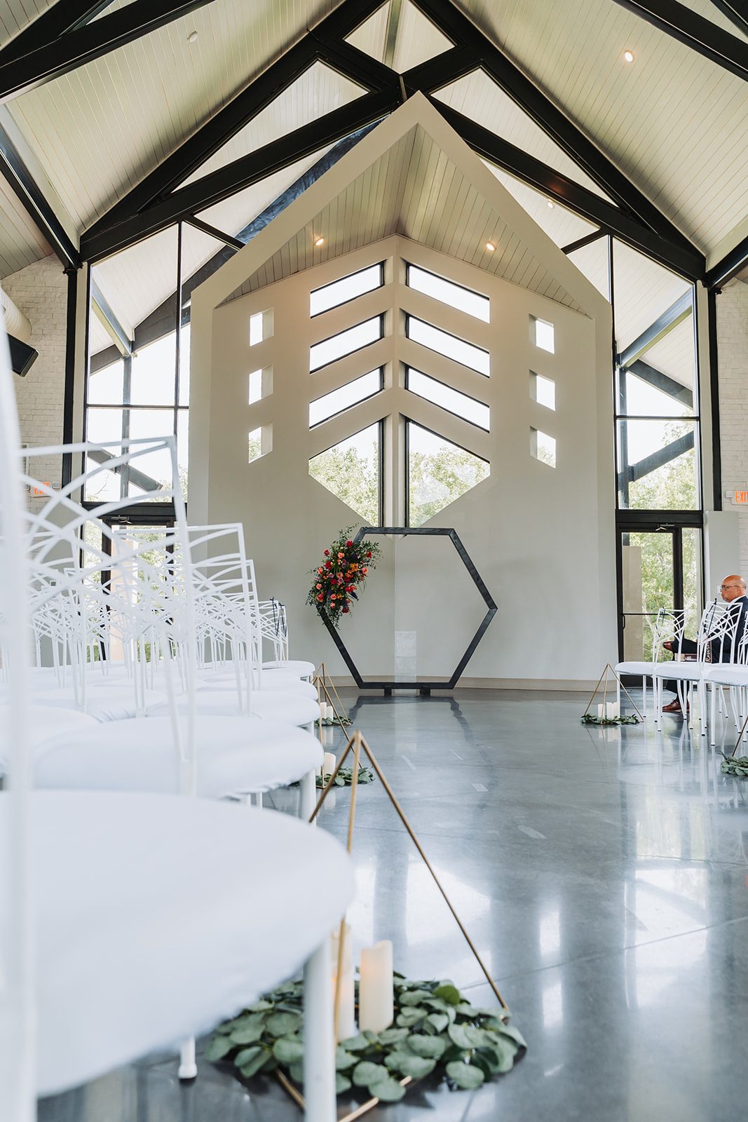 Jennings Trace glass-gabled ceremony room